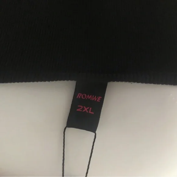 T-shirt court en dentelle - Picture 5 of 5